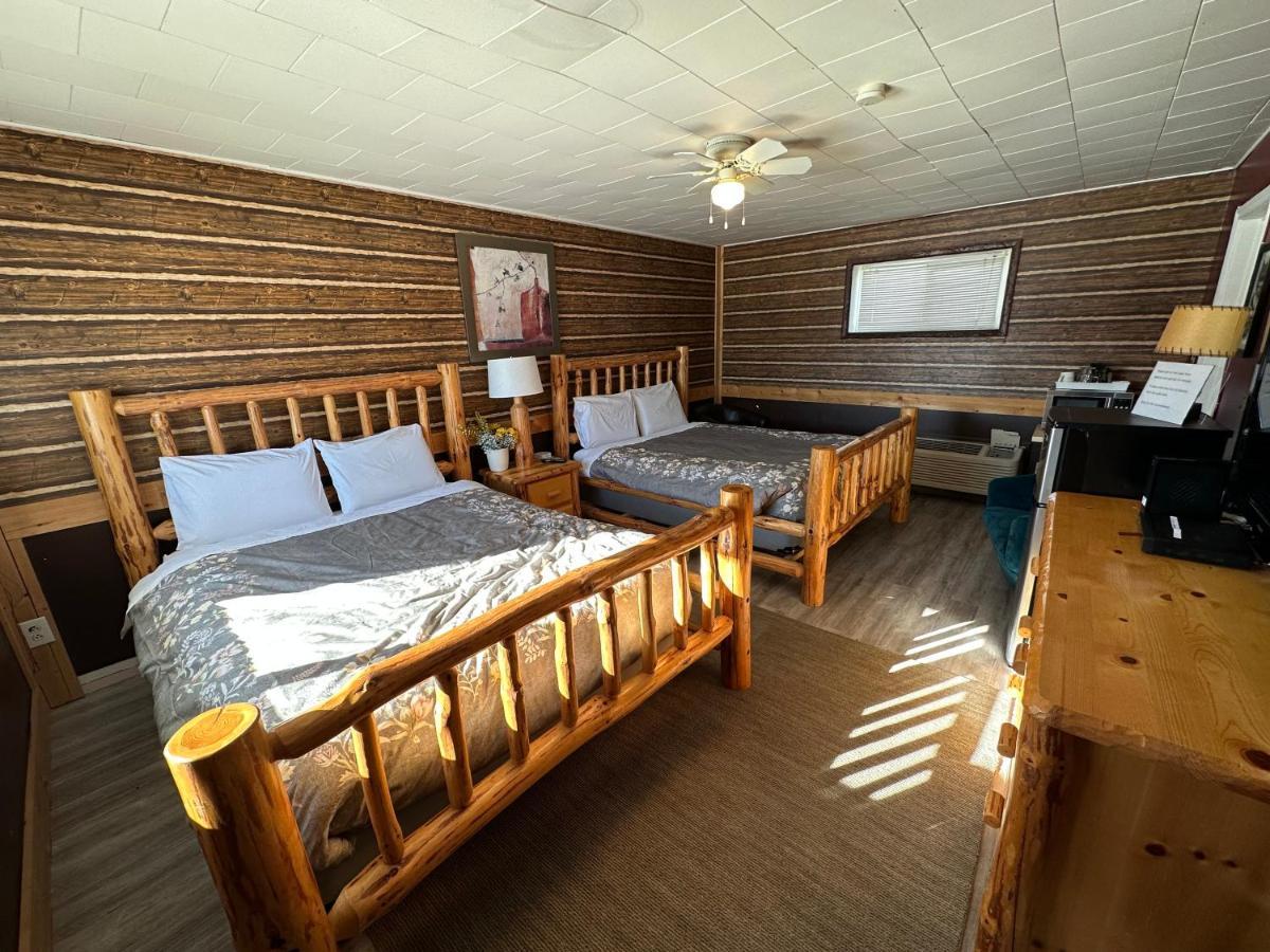 Pinecrest Motel Nipigon Zewnętrze zdjęcie